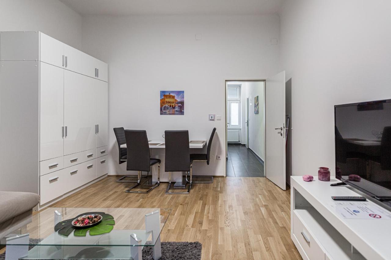 Apartment - Bg Wina Bagian luar foto