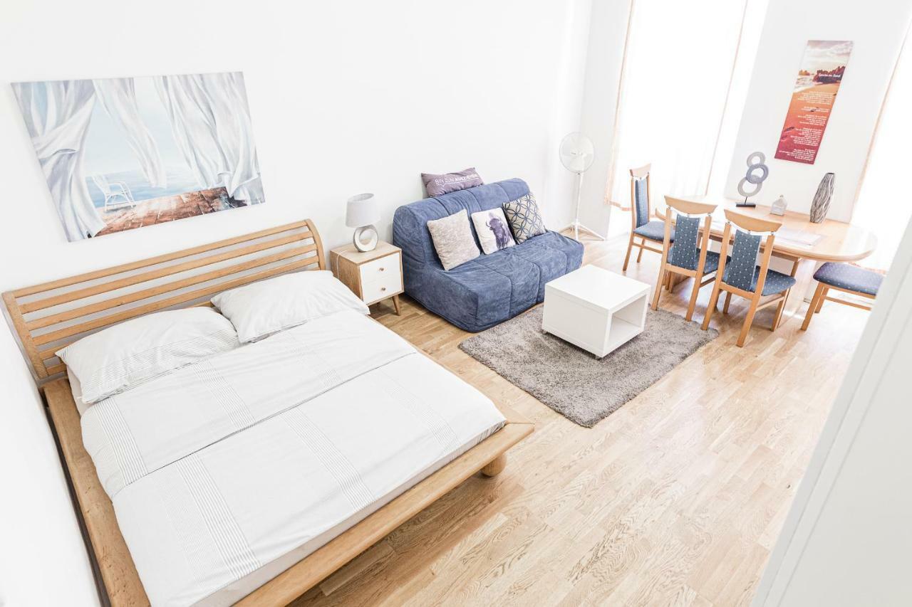 Apartment - Bg Wina Bagian luar foto